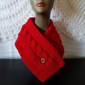 Scarf, Cowl